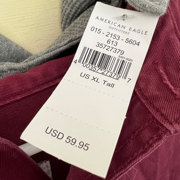 **NWT** AMERICAN EAGLE Red Hooded Button Down Shirt - Picture 3 of 8